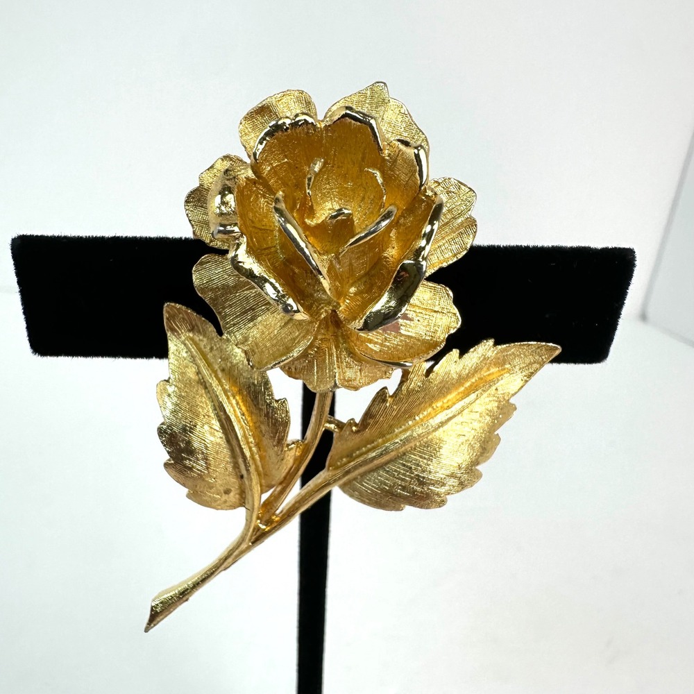 Vintage MCM Rose Brooch Textured Gold Tone Flower Women OS Gold Cottagecore 60's